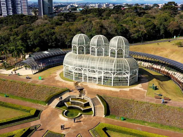 curitiba-brazil-public-park-downtown-city-parana-state